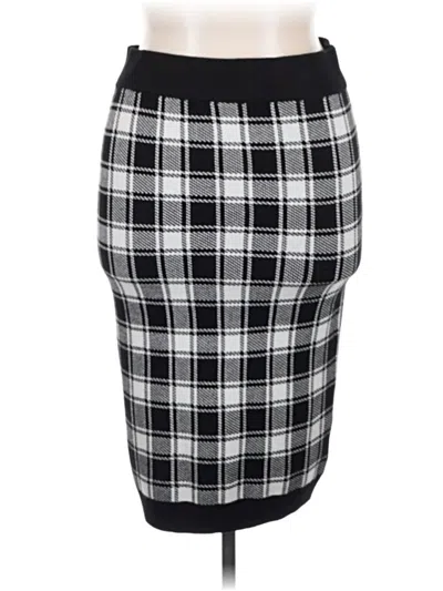Pre-owned Torrid Casual Skirt In Black