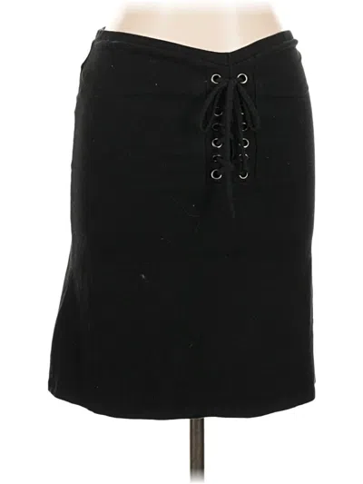 Pre-owned Torrid Casual Skirt In Black