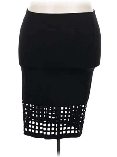 Pre-owned Torrid Casual Skirt In Black