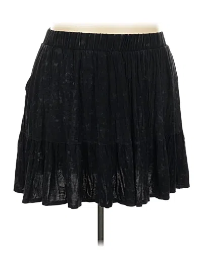 Pre-owned Torrid Casual Skirt In Black
