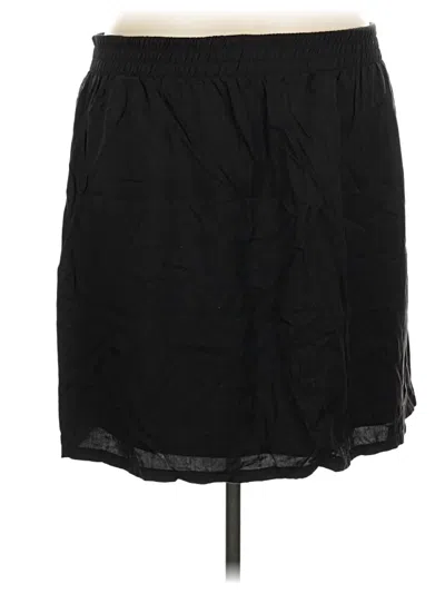 Pre-owned Torrid Casual Skirt In Black