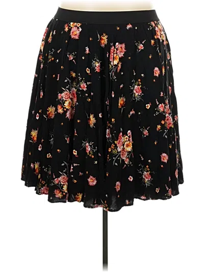 Pre-owned Torrid Casual Skirt In Black