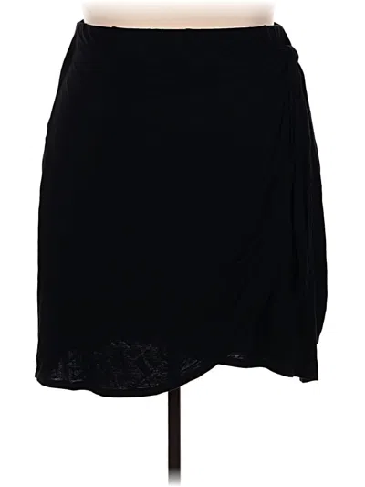 Pre-owned Torrid Casual Skirt In Black