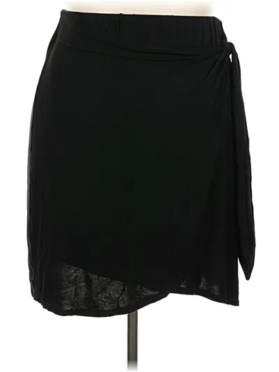 Pre-owned Torrid Casual Skirt In Black
