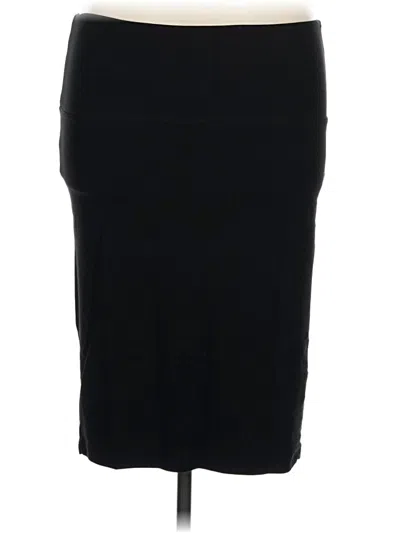 Pre-owned Torrid Casual Skirt In Black