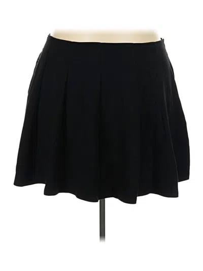 Pre-owned Torrid Casual Skirt In Black