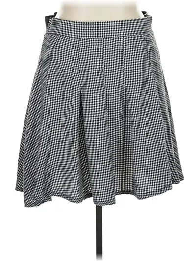 Pre-owned Torrid Casual Skirt In Gray