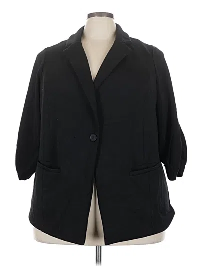 Pre-owned Torrid Coat In Black