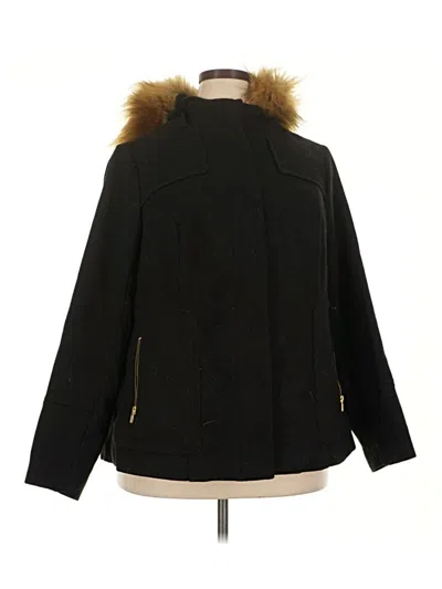 Pre-owned Torrid Coat In Black