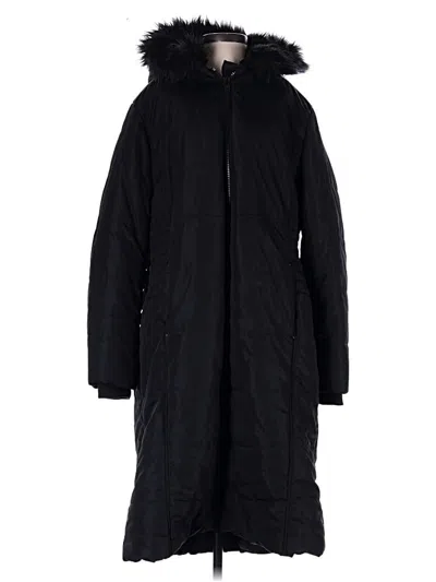 Pre-owned Torrid Coat In Black