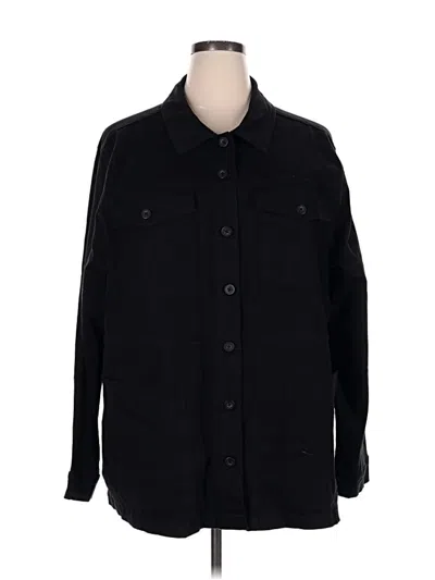 Pre-owned Torrid Coat In Black