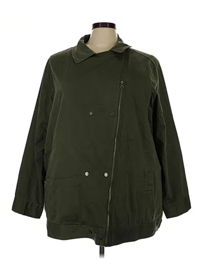 Pre-owned Torrid Coat In Green