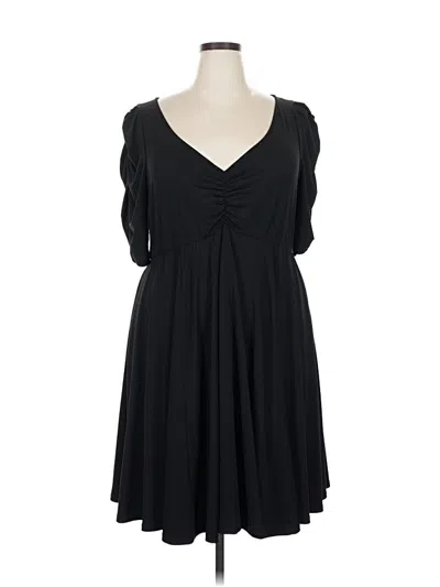 Pre-owned Torrid Cocktail Dress In Black