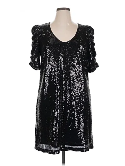Pre-owned Torrid Cocktail Dress In Black