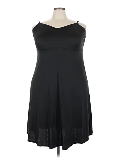 Pre-owned Torrid Cocktail Dress In Black