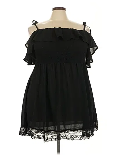 Pre-owned Torrid Cocktail Dress In Black