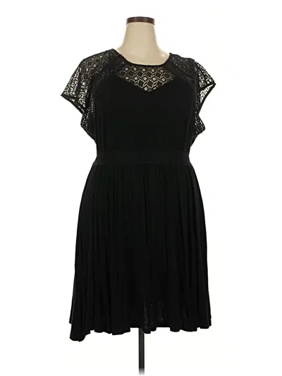 Pre-owned Torrid Cocktail Dress In Black