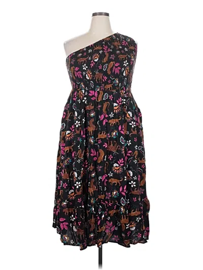 Pre-owned Torrid Cocktail Dress In Black