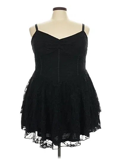 Pre-owned Torrid Cocktail Dress In Black