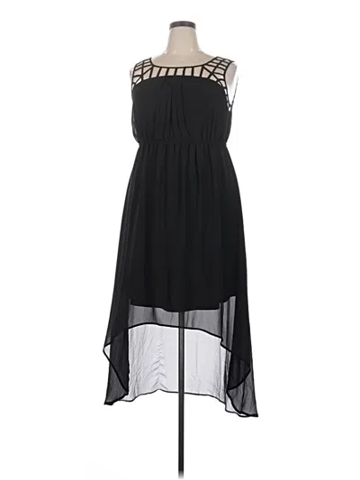 Pre-owned Torrid Cocktail Dress In Black