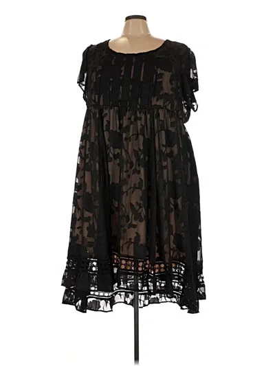 Pre-owned Torrid Cocktail Dress In Black