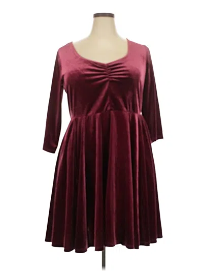 Pre-owned Torrid Cocktail Dress In Burgundy