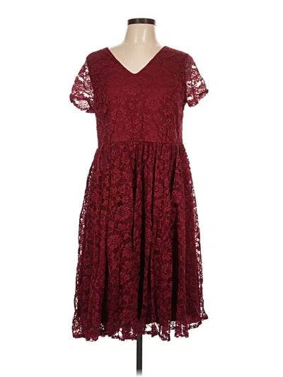 Pre-owned Torrid Cocktail Dress In Burgundy