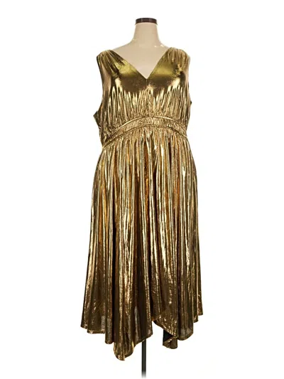 Pre-owned Torrid Cocktail Dress In Gold