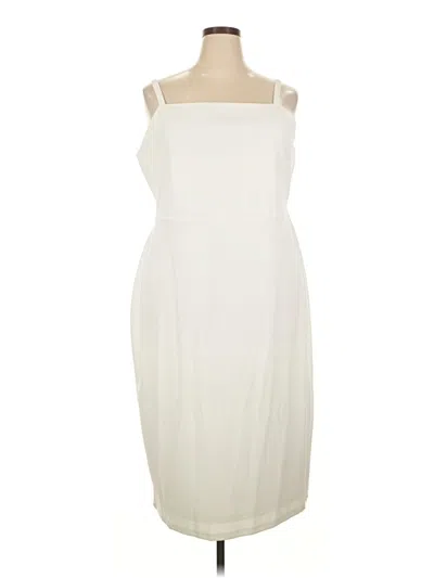 Pre-owned Torrid Cocktail Dress In Ivory