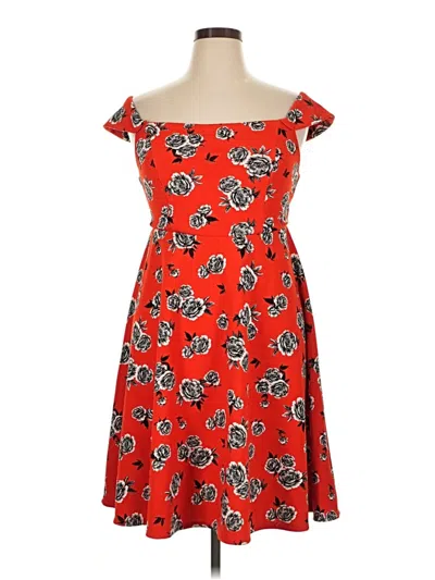 Pre-owned Torrid Cocktail Dress In Red