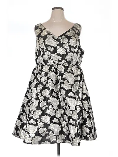 Pre-owned Torrid Cocktail Dress In Silver