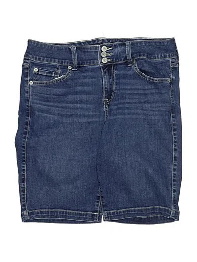 Pre-owned Torrid Denim Shorts In Blue