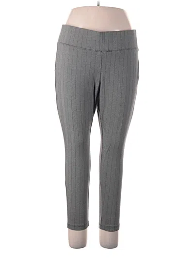 Pre-owned Torrid Dress Pants In Gray