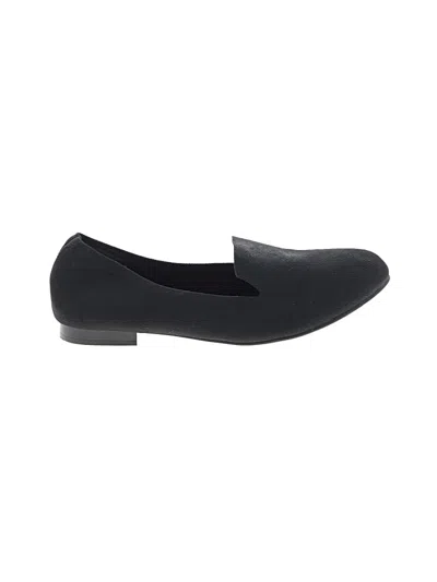 Pre-owned Torrid Flats In Black
