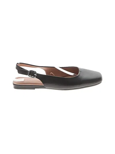Pre-owned Torrid Flats In Black