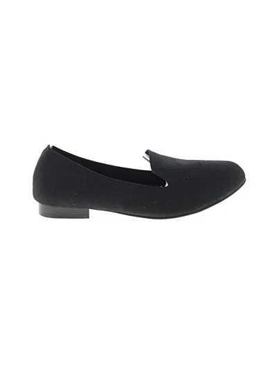 Pre-owned Torrid Flats In Black