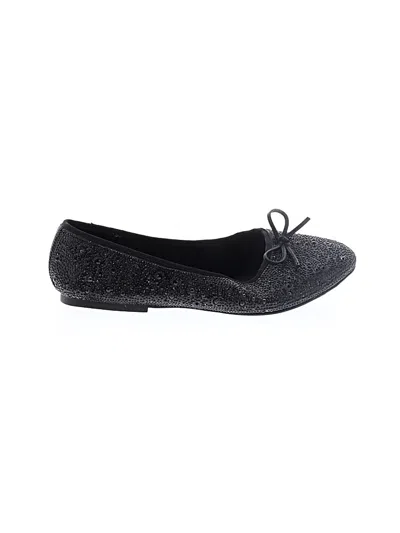 Pre-owned Torrid Flats In Black