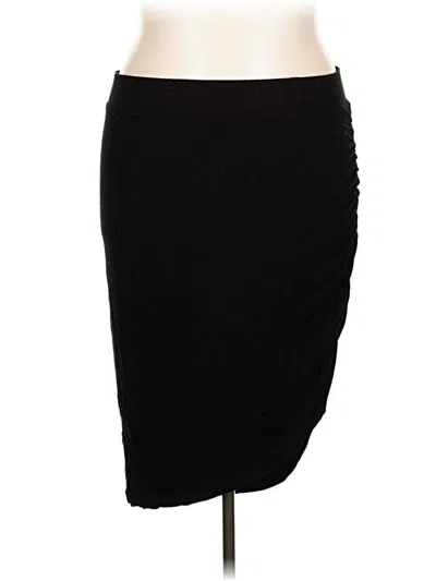 Pre-owned Torrid Formal Skirt In Black