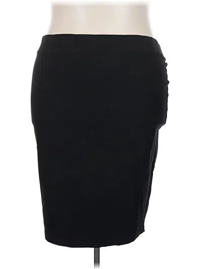 Pre-owned Torrid Formal Skirt In Black
