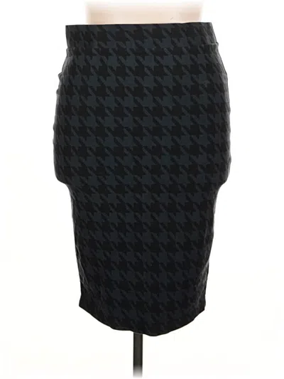Pre-owned Torrid Formal Skirt In Black