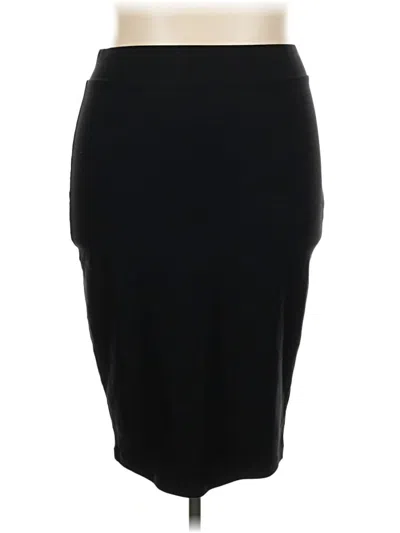 Pre-owned Torrid Formal Skirt In Black