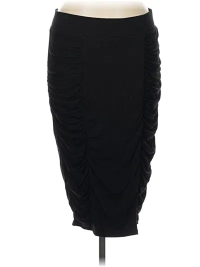 Pre-owned Torrid Formal Skirt In Black