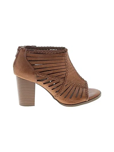 Pre-owned Torrid Heels In Tan