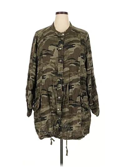 Pre-owned Torrid Jacket In Green