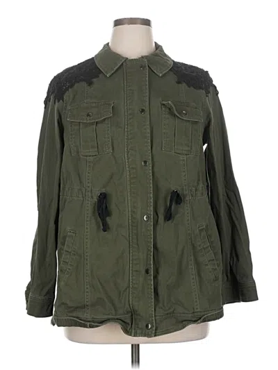 Pre-owned Torrid Jacket In Green