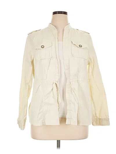 Pre-owned Torrid Jacket In Ivory