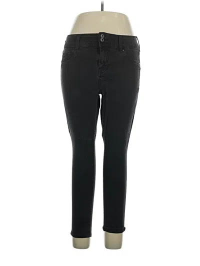 Pre-owned Torrid Jeans In Black