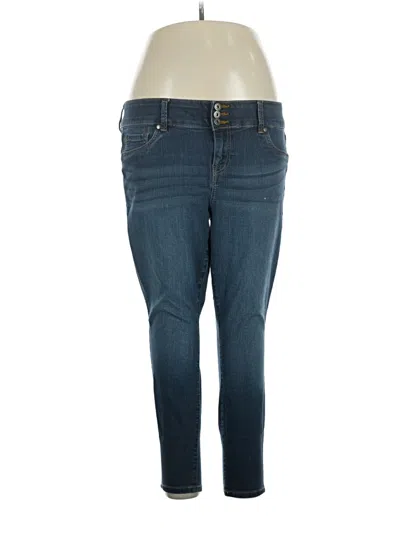 Pre-owned Torrid Jeans In Blue