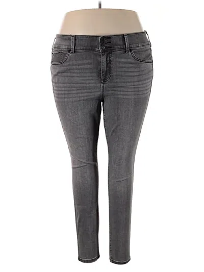 Pre-owned Torrid Jeans In Gray