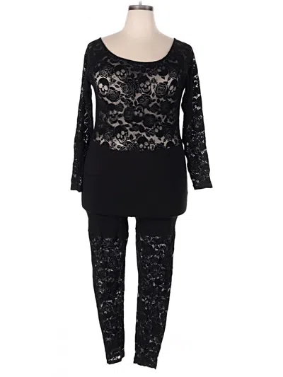 Pre-owned Torrid Jumpsuit In Black